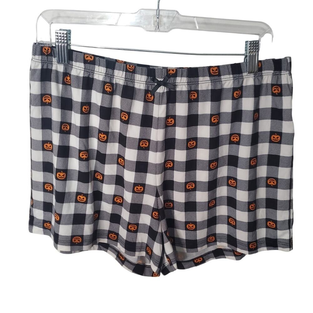 Spooky Night Black/White Pumpkin Sleep Lounge Shorts, NWOT, Large